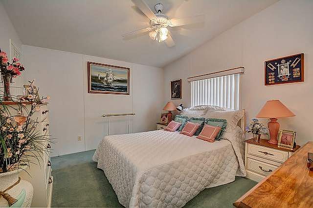 1st image of 324 Waterford Hts