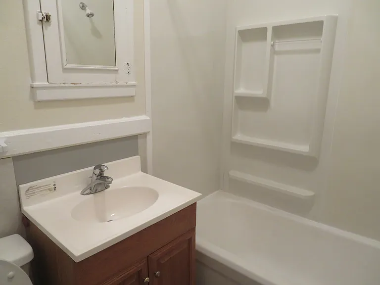 226 Williamston Rd — Photo 7