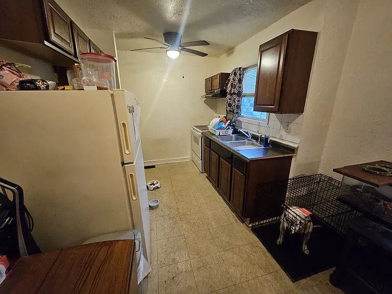 2045 N Colorado Ave — Photo 9