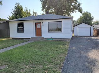 1216 3rd St, Clarkston, WA 99403