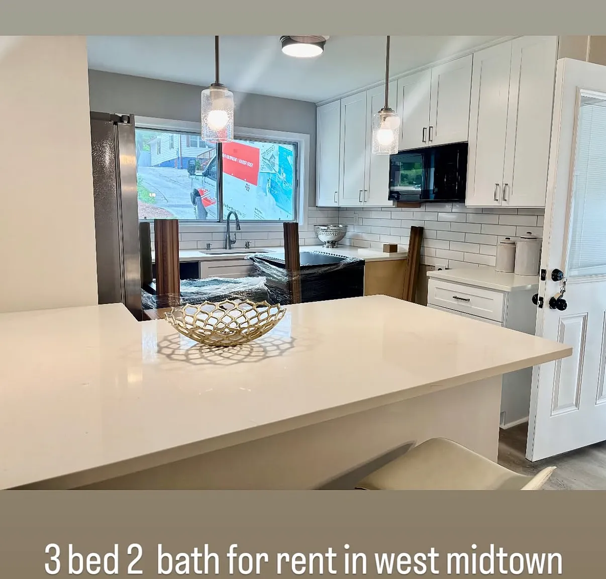 3 bed, 1488 sqft, $2,300 — Photo 1