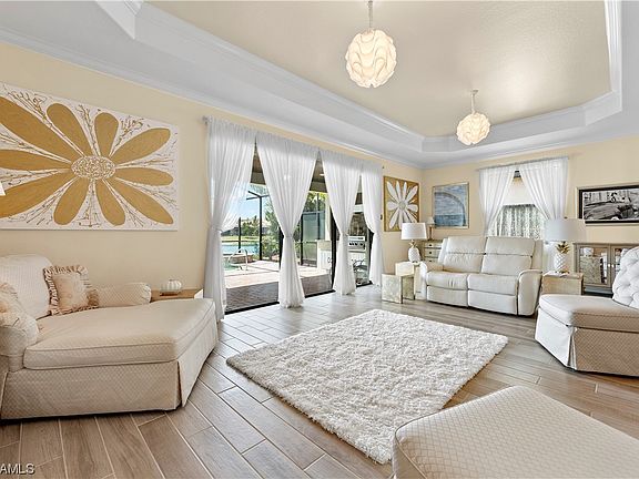 5th image of 28056 Edenderry Ct