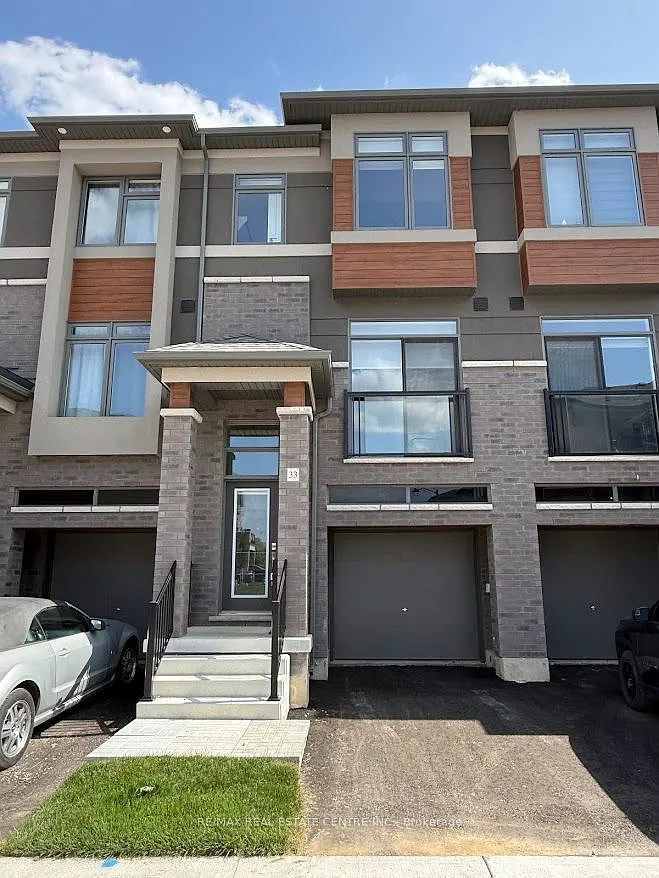 3 bed, $2,100 — Photo 1