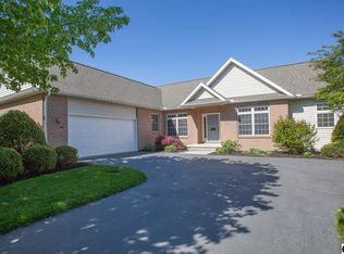 212 Taunton Dr, Carlisle, PA 17013
