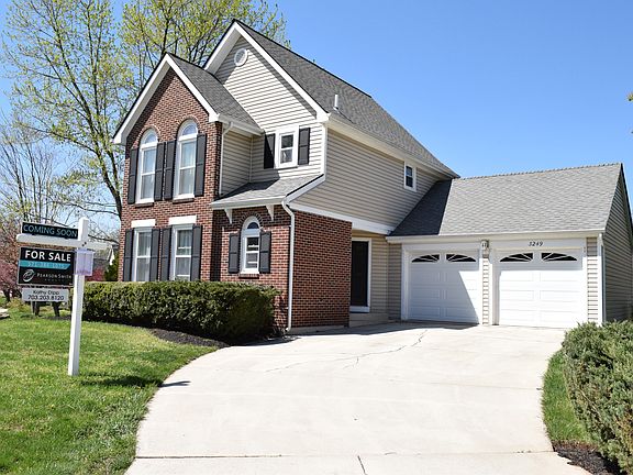 2nd image of 3249 Kinross Cir