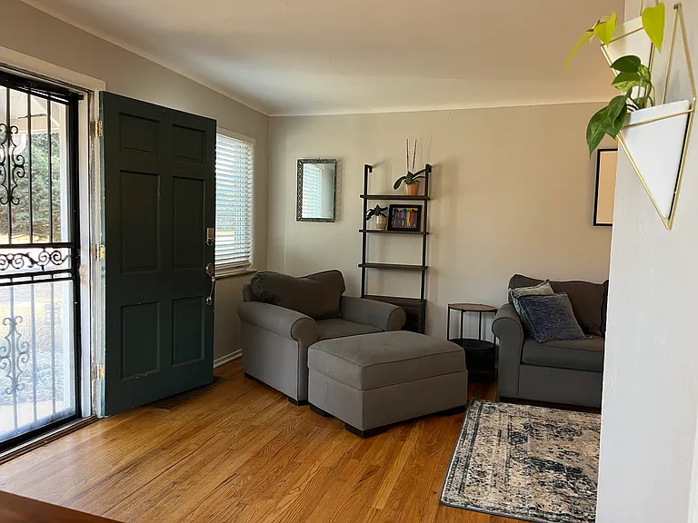 1219 Krameria St — Photo 4