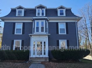 72 Linden St #203, Reading, MA 01867