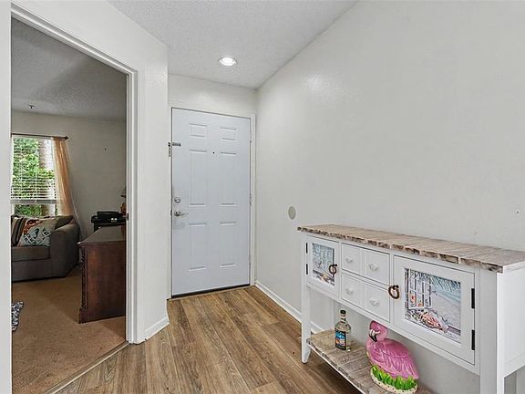 3rd image of 115 112TH AVENUE NE #726