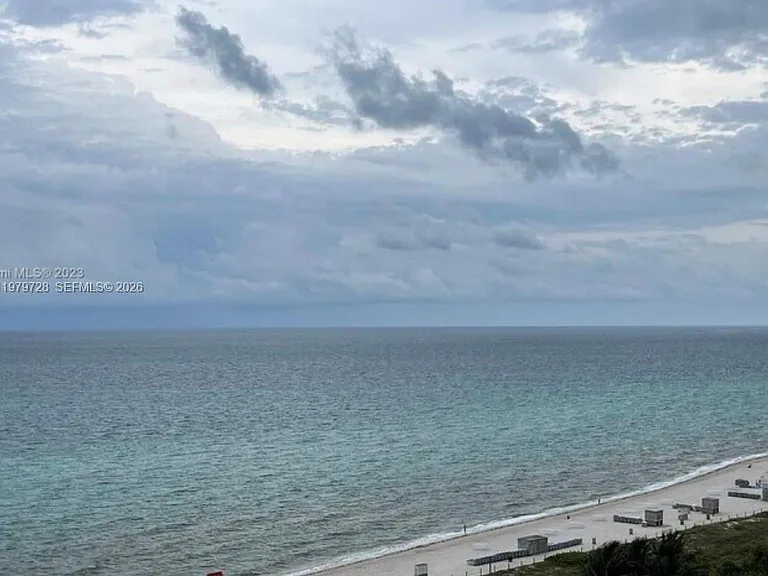 2457 Collins Ave #1605 — Photo 4