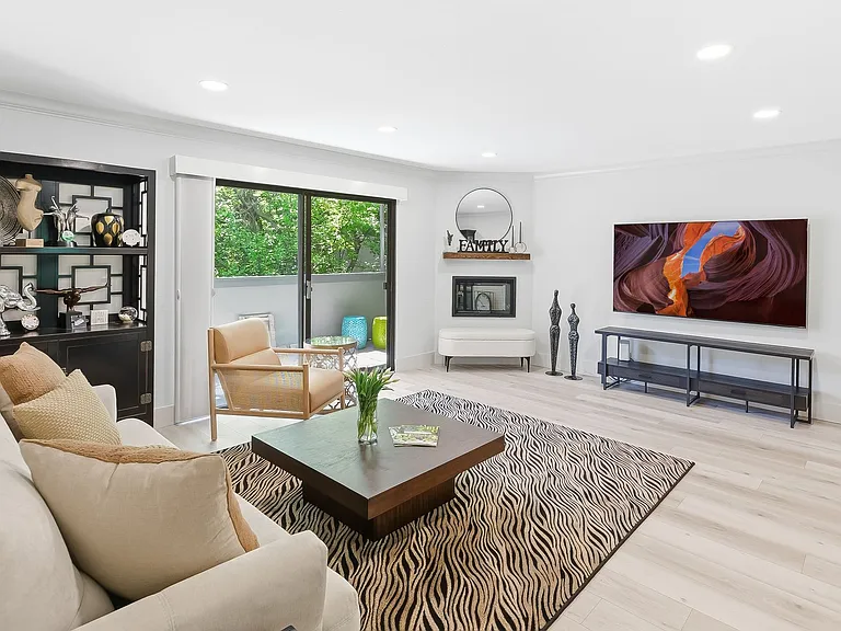 19 Claremont Ave #5 — Photo 2