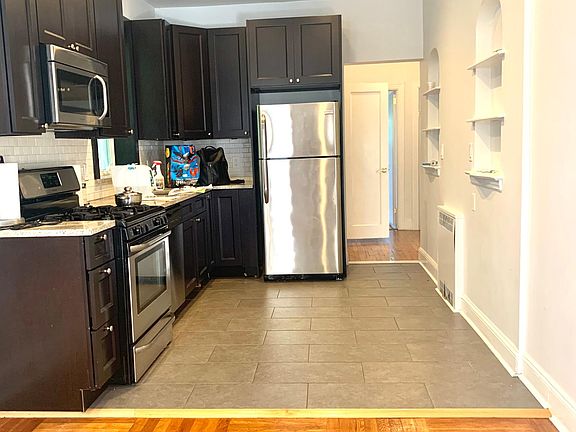 2nd image of 2372 E 26th St Floor 2
