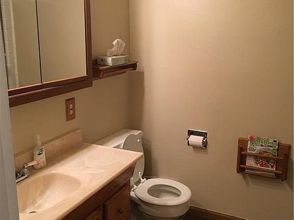 3rd image of 2505 Forestcrest Dr