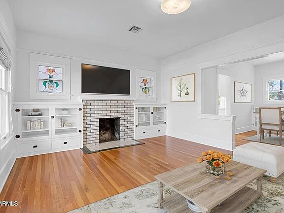 5th image of 515 W LYNWOOD Street