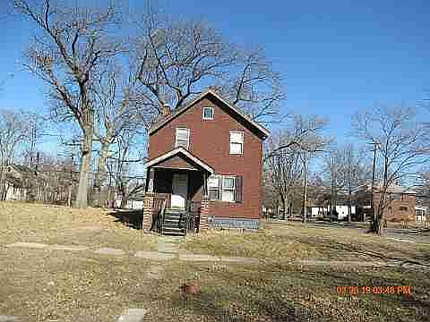 16508 Log Cabin