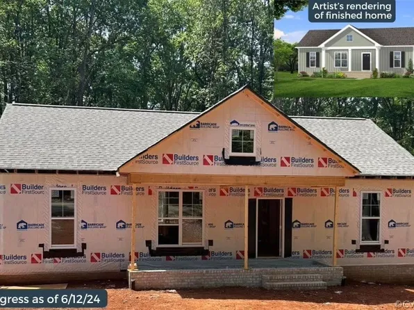 71 Walnut Pl, Clarksville, VA 23927