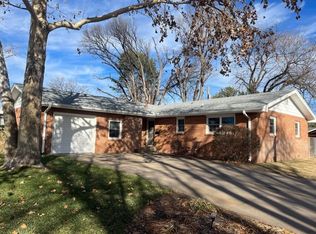 1916 Harrison St, Great Bend, KS 67530