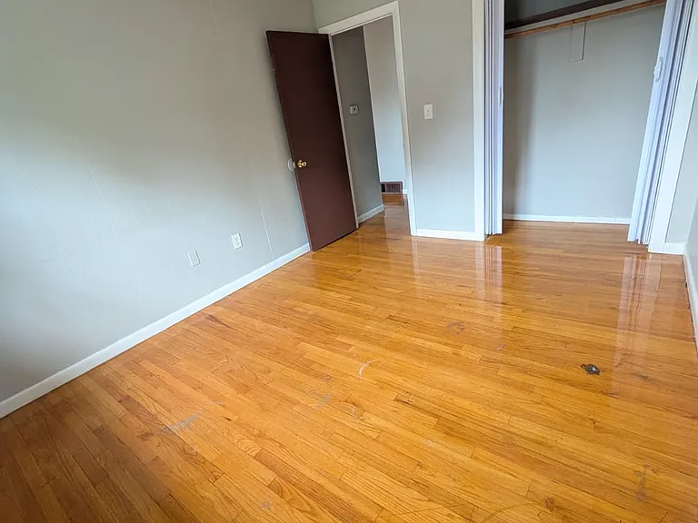217 Fairfield St #2RR — Photo 3