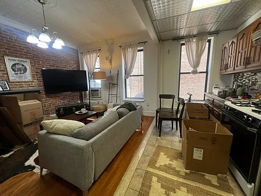 Rented by Ideal Properties Group | media 1