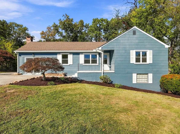 1243 W Fairfax Dr, Chattanooga, TN 37415