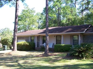 1904 Berkshire Dr, Dothan, AL 36303