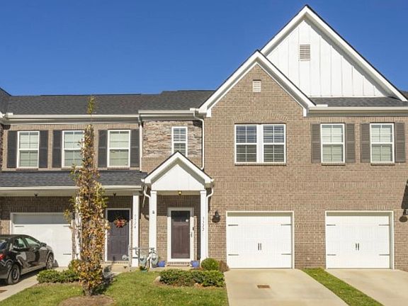3rd image of 3322 Brookberry Ln