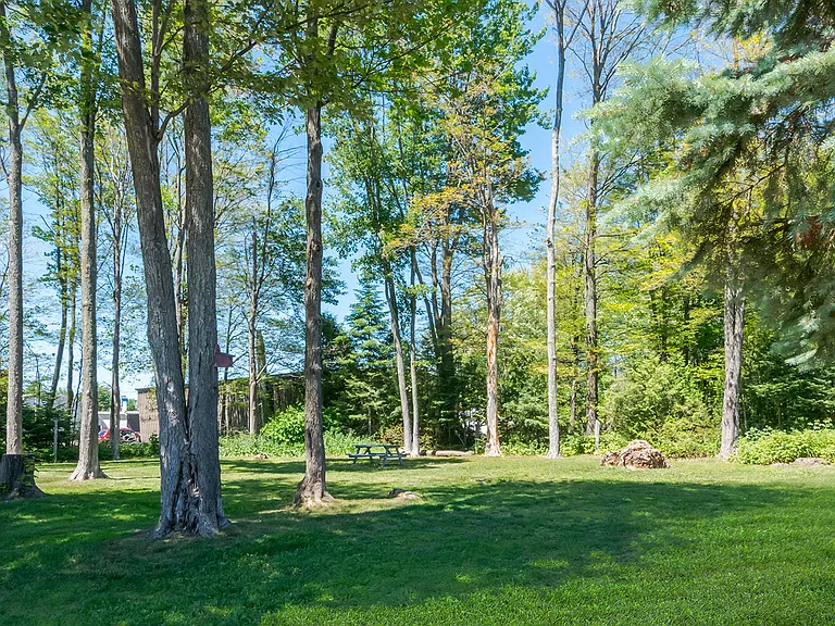 352 B Dacey Rd — Photo 13