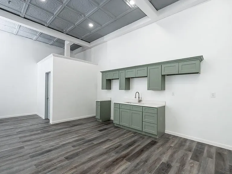 215 Franklin St #301 — Photo 12