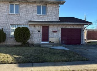 141 Draden Ln #141, Buffalo, NY 14228