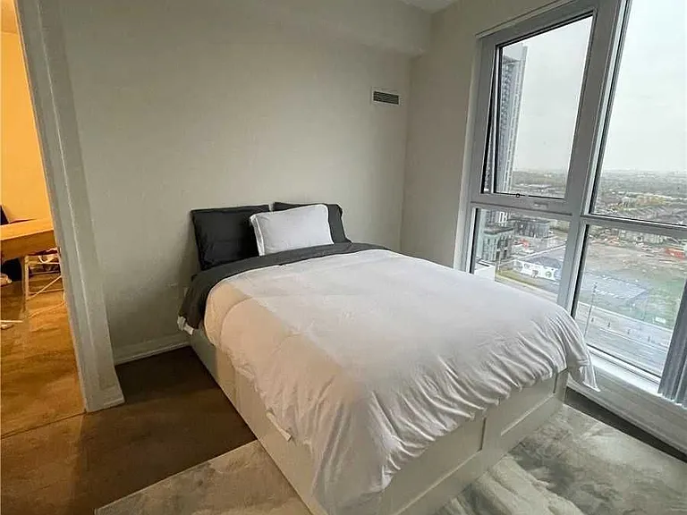 35 Watergarden Dr #1812 — Photo 7