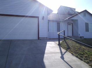 137 Umpqua View Dr, Roseburg, OR