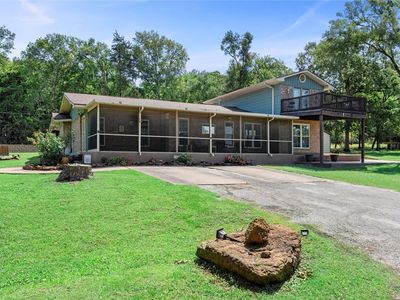 87 Tonkawa Dr, Hilltop Lakes, TX, 77871