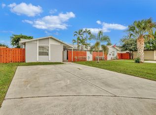 8716 Satalite Ter, West Palm Beach, FL 33403