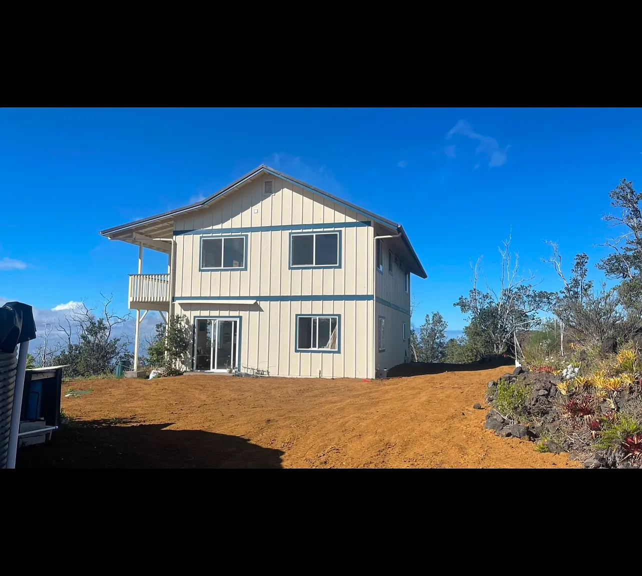 3 bed, 1300 sqft, $2,200 — Photo 2
