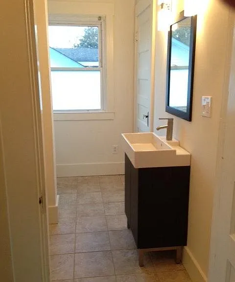 full bath