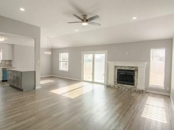 108 Cottonwood Dr, Hutto, TX 78634