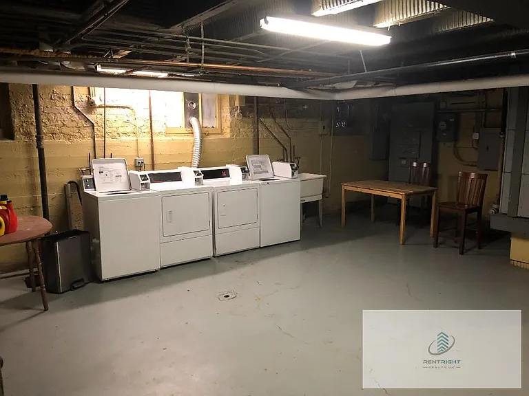 4236 N Broadway St #103 — Photo 18