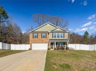 245 Naples Rd, Lexington, NC 27295