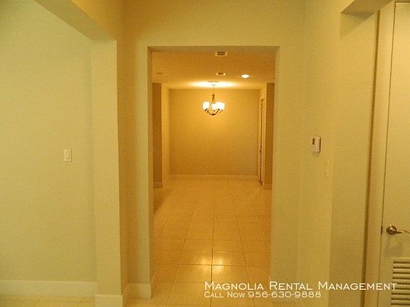 3rd image of 1108 Quamasia Ave #B