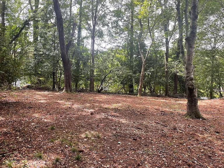 365 Knottingham Dr — Photo 19