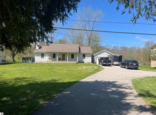 4474 S Crawford Rd, Mount Pleasant, MI 48858