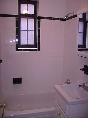 Rented by Singleton Realty | media 2