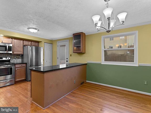 5th image of 13233 Custom House Ct
