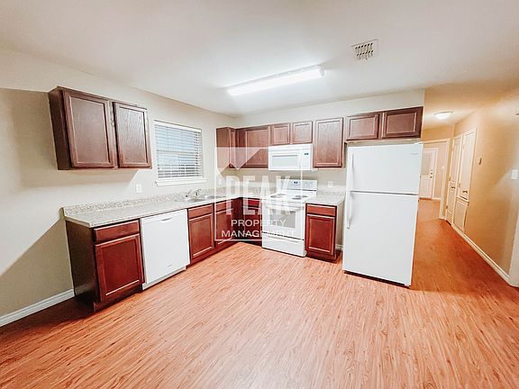 3rd image of 336 N Pecan St APT 49