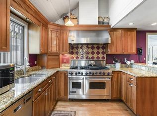 26 Western Ave, Beverly, MA 01915