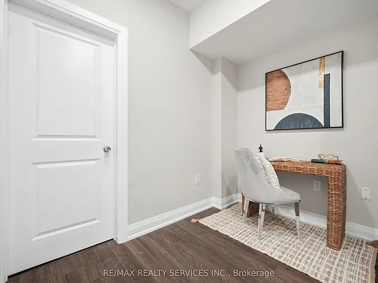 26 Coles Ave #302 — Photo 24