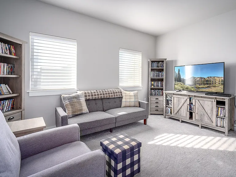 3032 N Network Ln — Photo 31