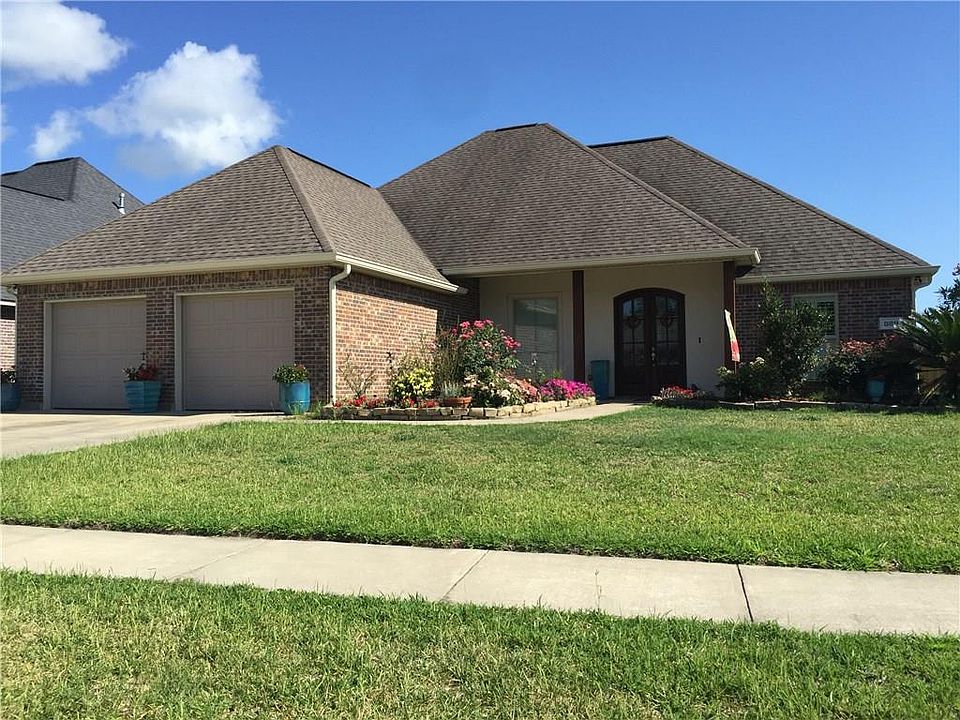1st image of 529 Becky Ln