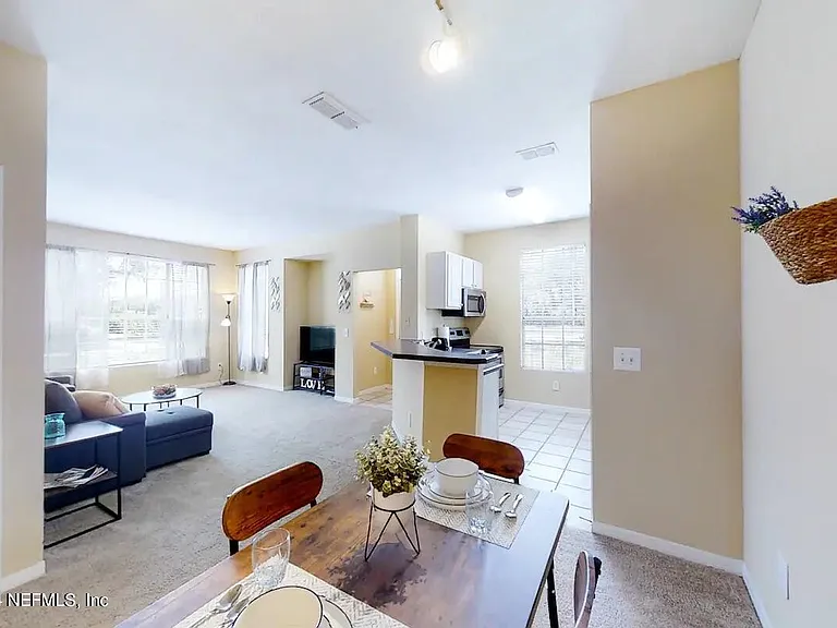 13703 Richmond Park Dr N #1905 — Photo 8