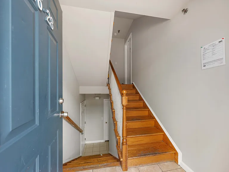 26-28 Avon Avenue - Ground Floor — Photo 14