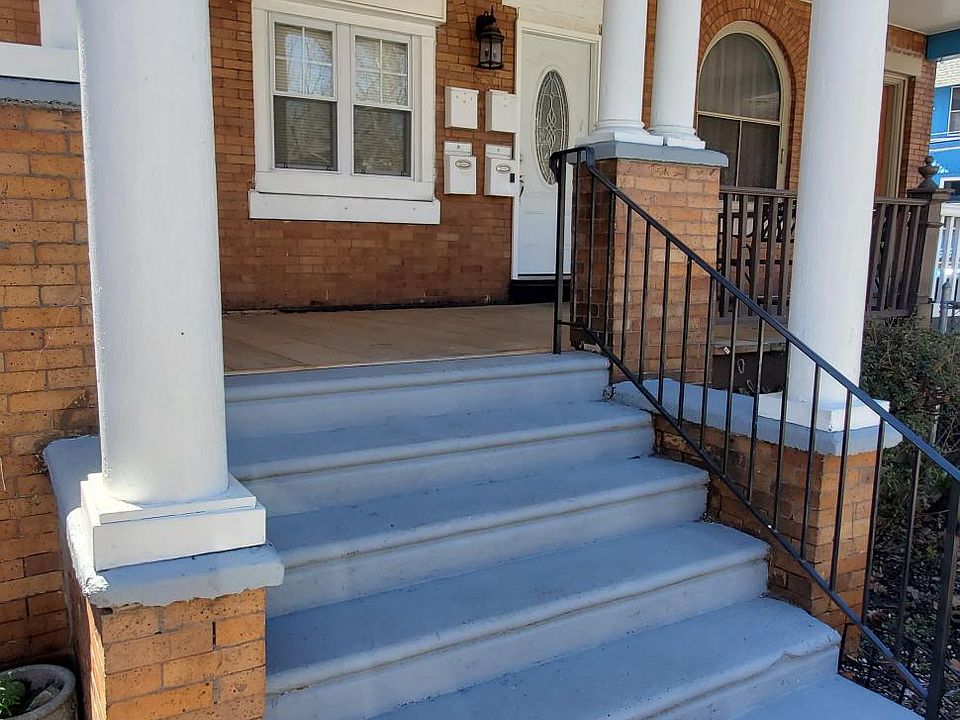 1st image of 5046 Hazel Ave #1